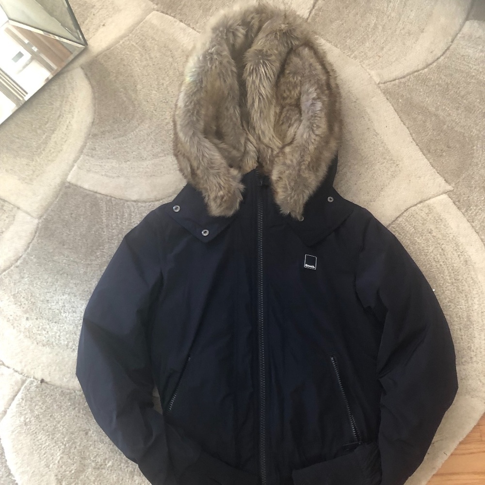 BENCH JACKET/COAT